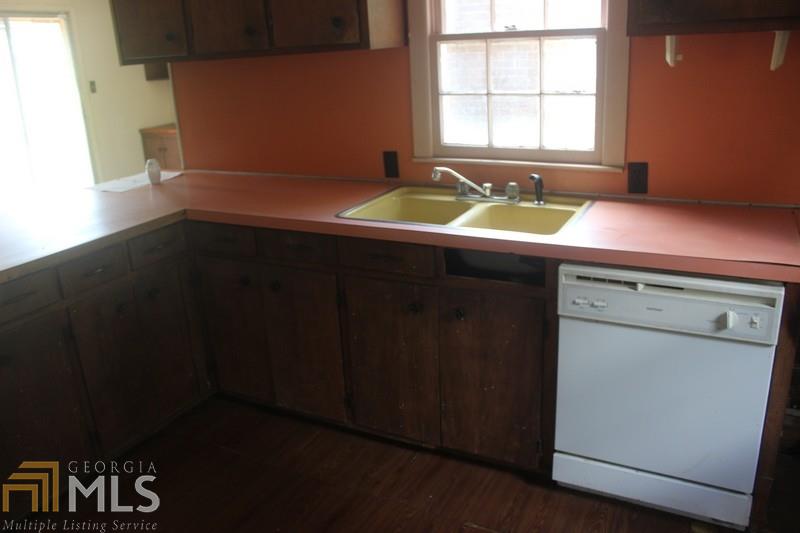 709 S 5th, Mc Rae, GA 31055 photo 5