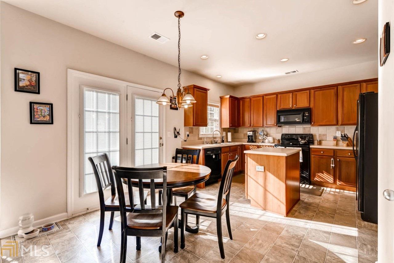 1008 Maple Leaf Dr, Mcdonough, GA 30253 photo 16