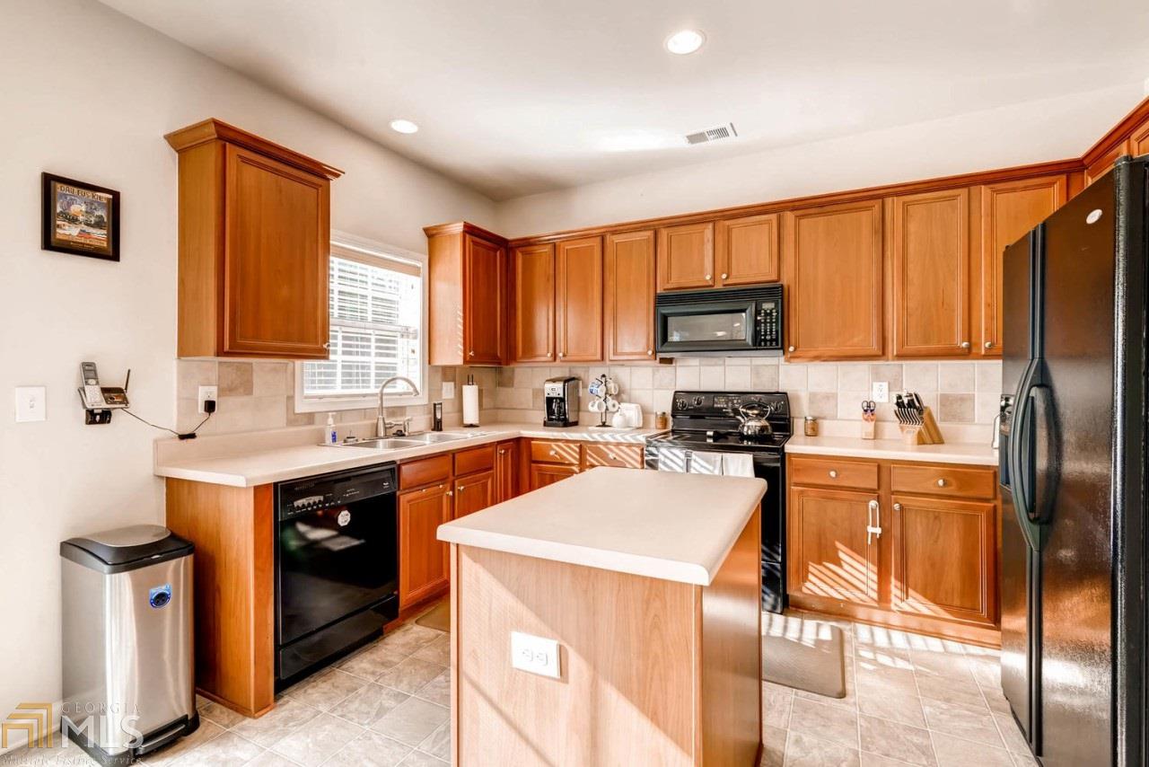 1008 Maple Leaf Dr, Mcdonough, GA 30253 photo 13