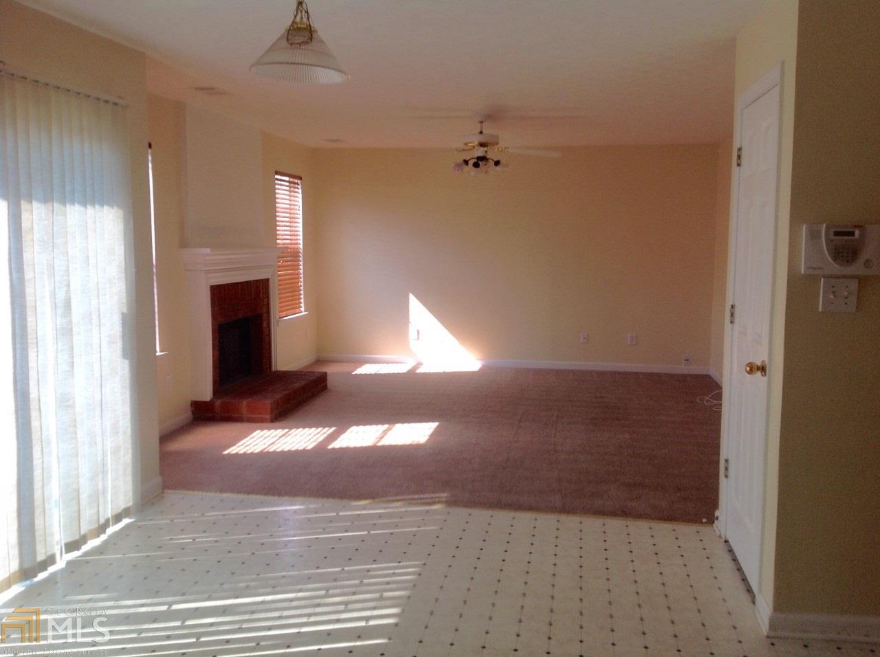 10711 Paladin Dr, Hampton, GA 30228 photo 6