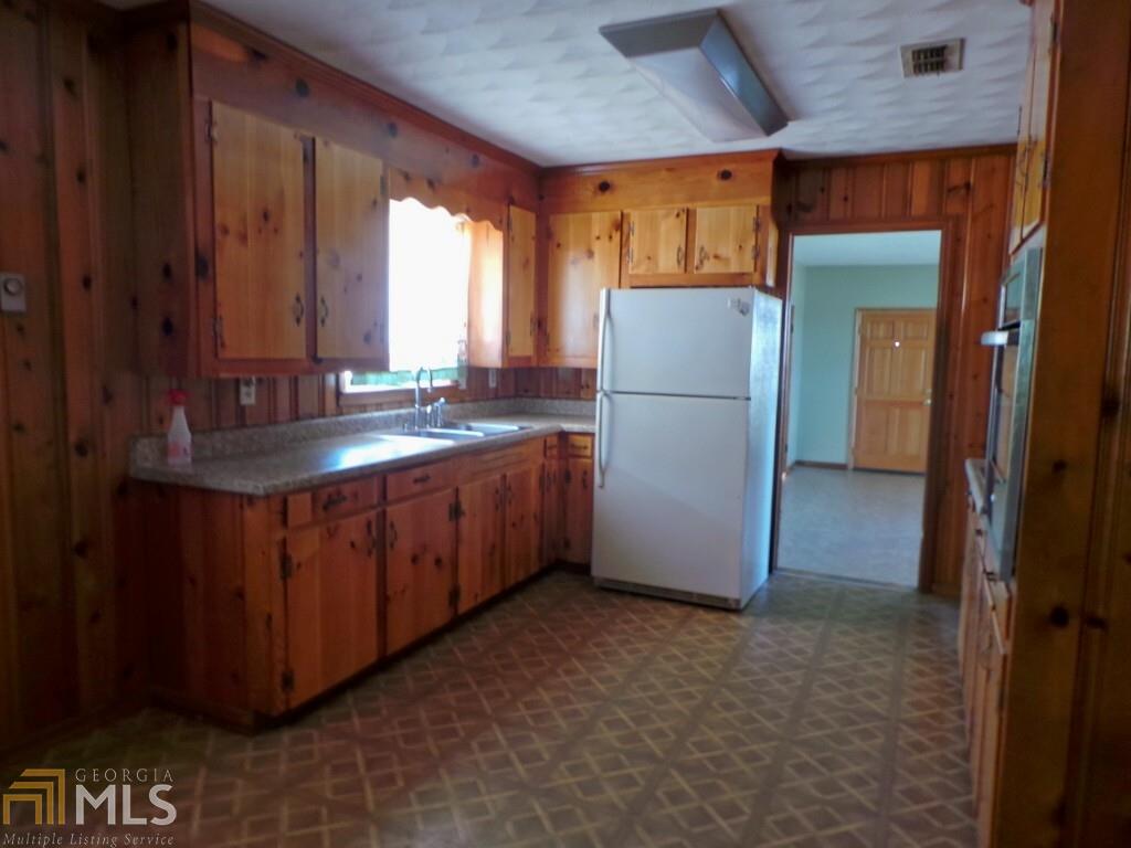 3218 Hamilton Rd, Lagrange, GA 30241 photo 5