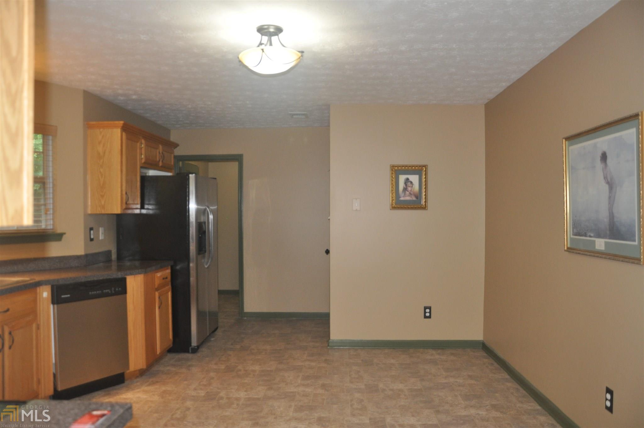 290 Mountainview Dr, Covington, GA 30016 photo 9