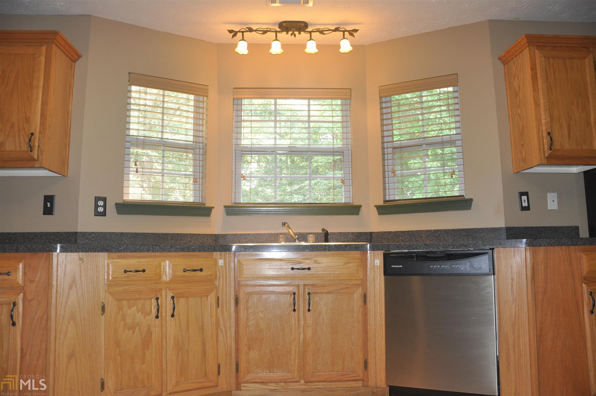 290 Mountainview Dr, Covington, GA 30016 photo 5