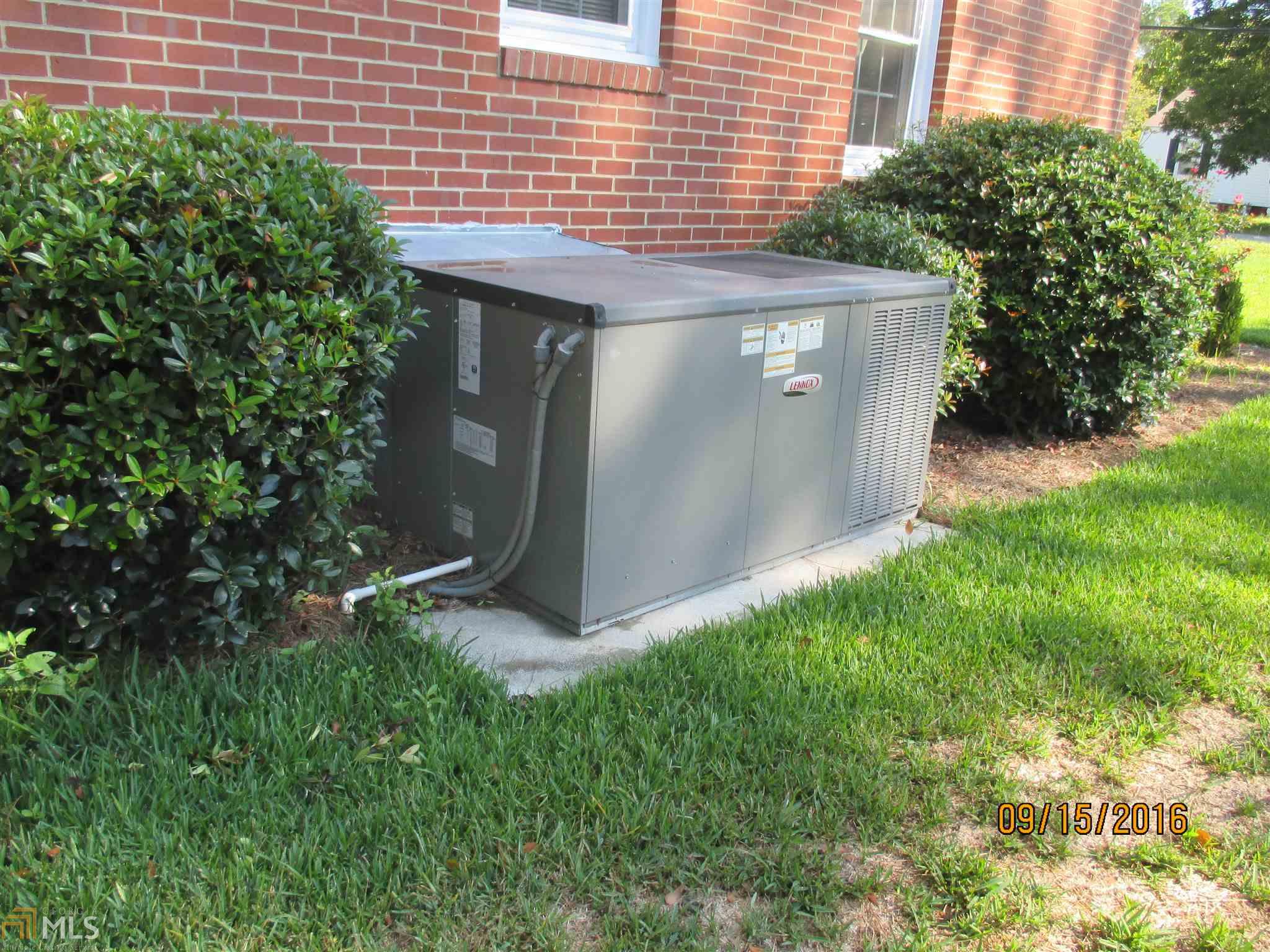208 Comer Dr, Dublin, GA 31021 photo 9