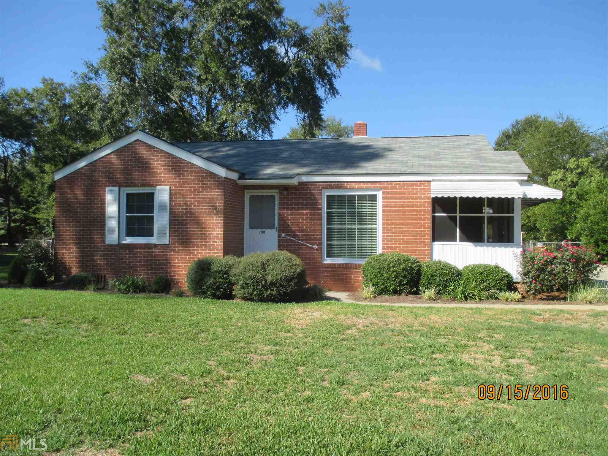 208 Comer Dr, Dublin, GA 31021 photo 1