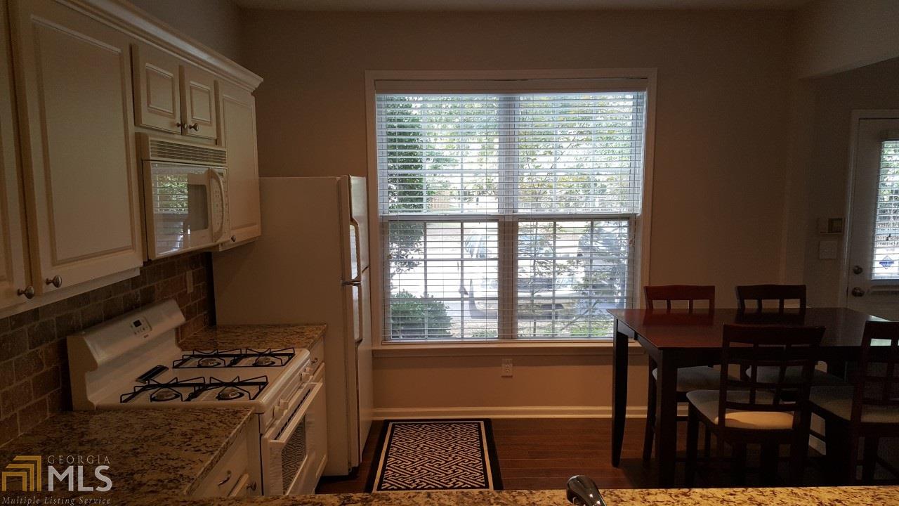 3702 Berkeley Xing, Duluth, GA 30096 photo 8