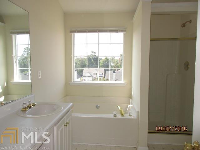 1353 Leicster Ct, Hampton, GA 30228 photo 8