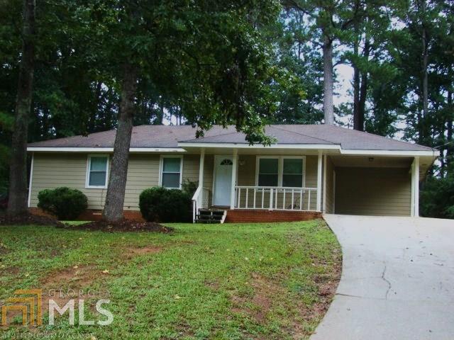 105 Hidden Pines Dr, Covington, GA 30016 photo 2
