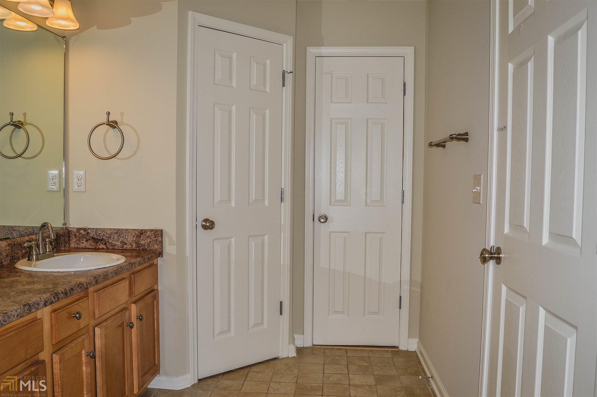 3986 Oak Glenn Dr, Duluth, GA 30096 photo 16
