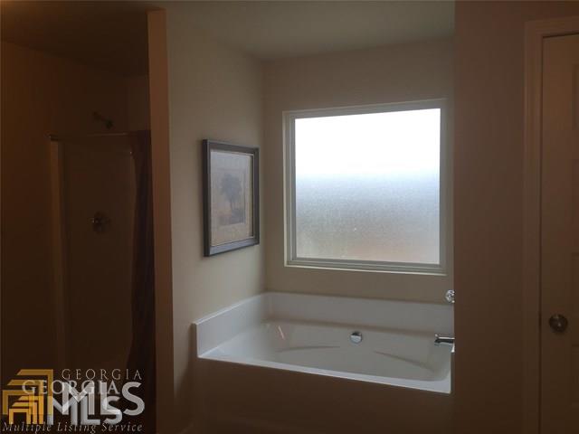5700 Rex Ridge Ln, Rex, GA 30273 photo 9