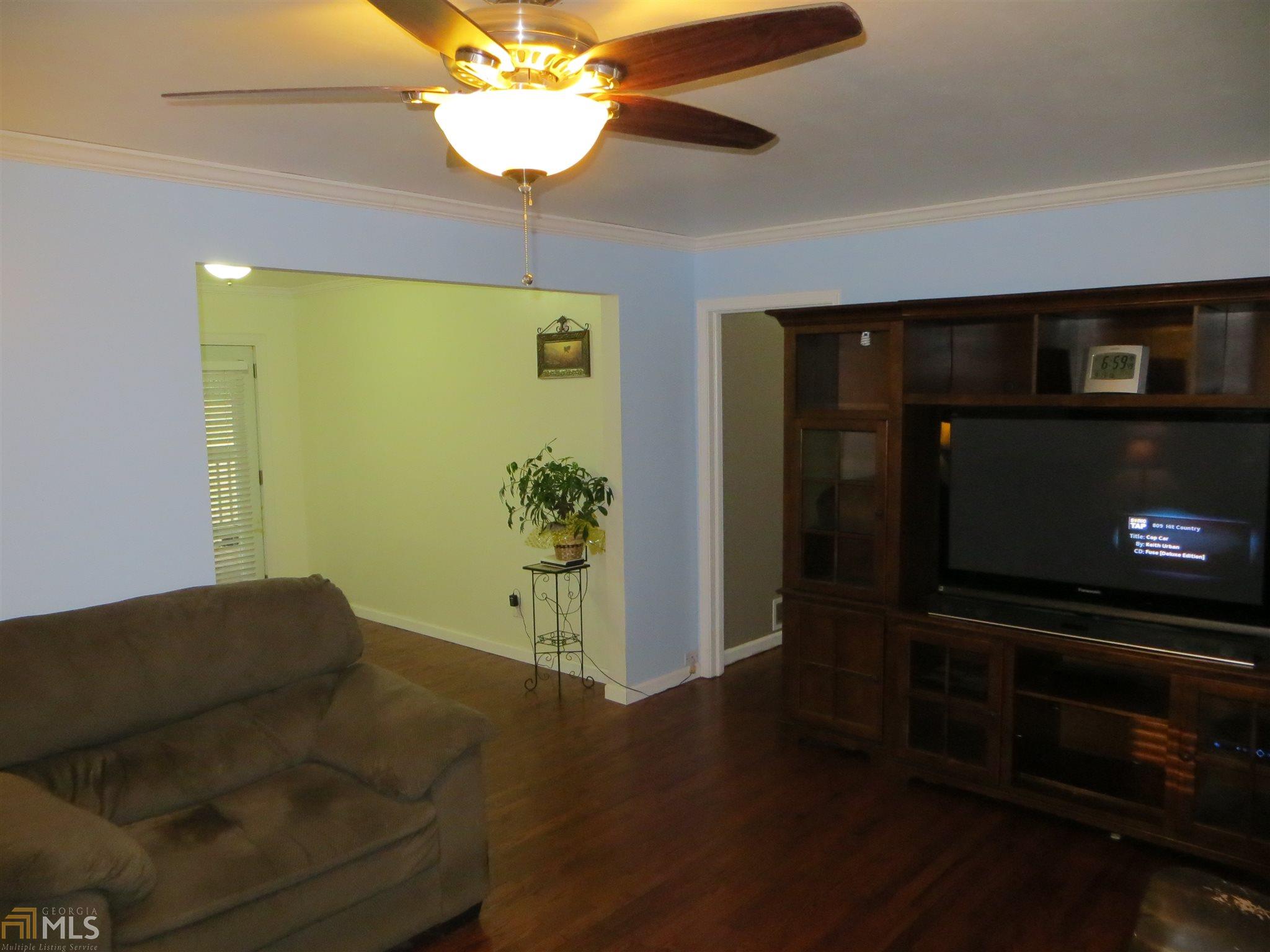 345 Wilson Dr, Commerce, GA 30529 photo 6