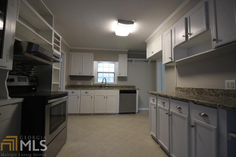 1408 Baker St, Perry, GA 31069 photo 9