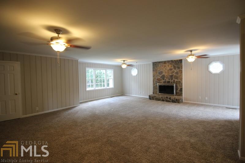 1408 Baker St, Perry, GA 31069 photo 8