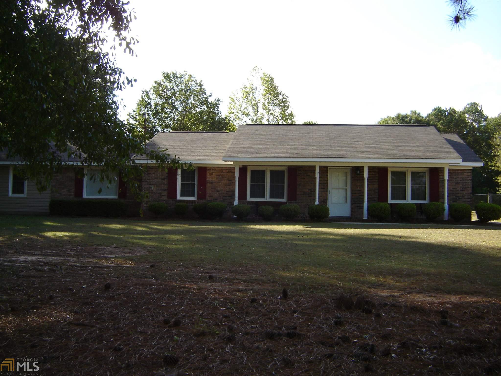 115 Clearwater Dr, Lagrange, GA 30241 photo 2