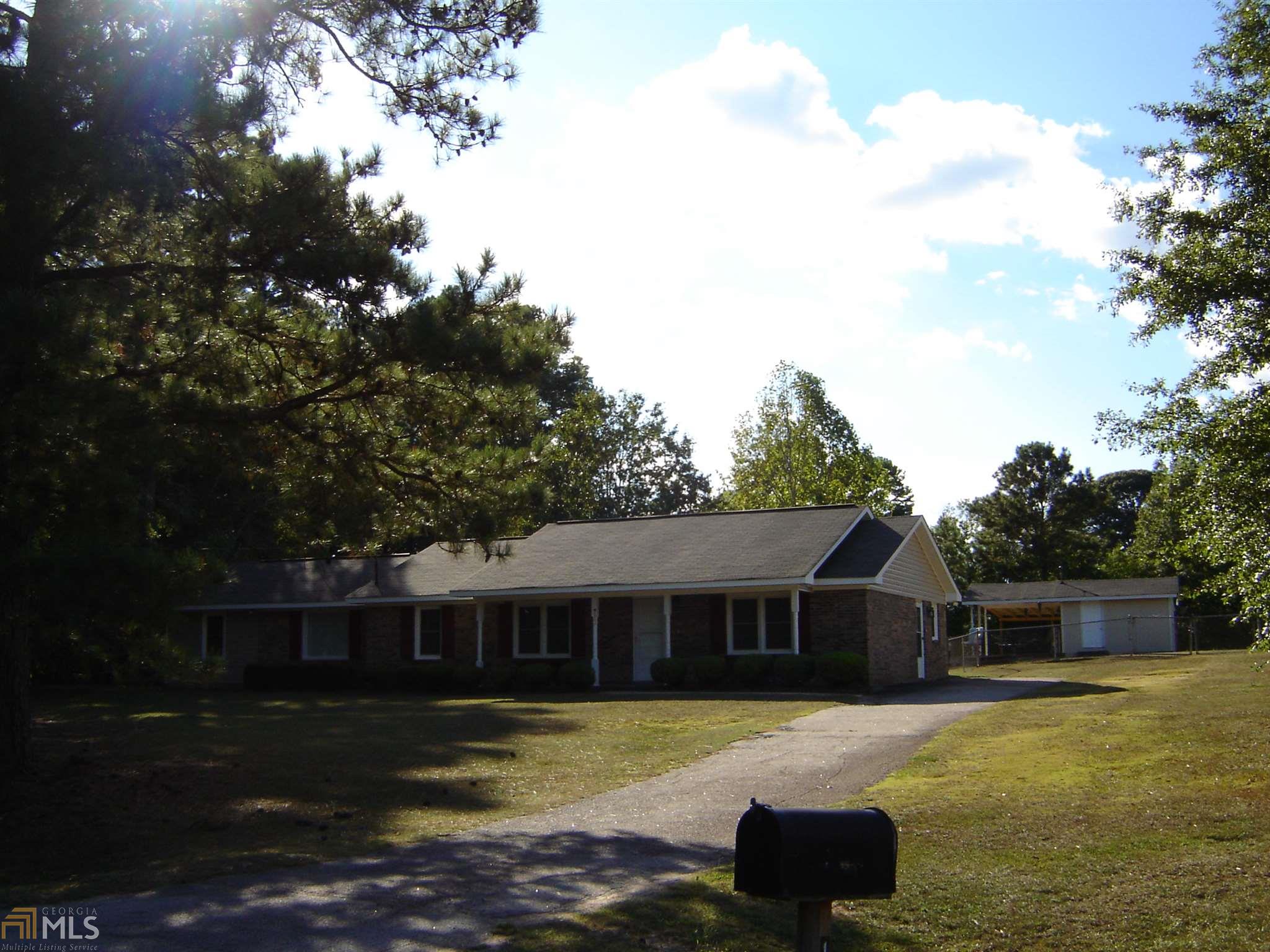 115 Clearwater Dr, Lagrange, GA 30241 photo 3