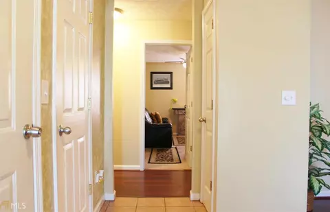 40 Collins Trce, Covington, GA 30016 photo 3