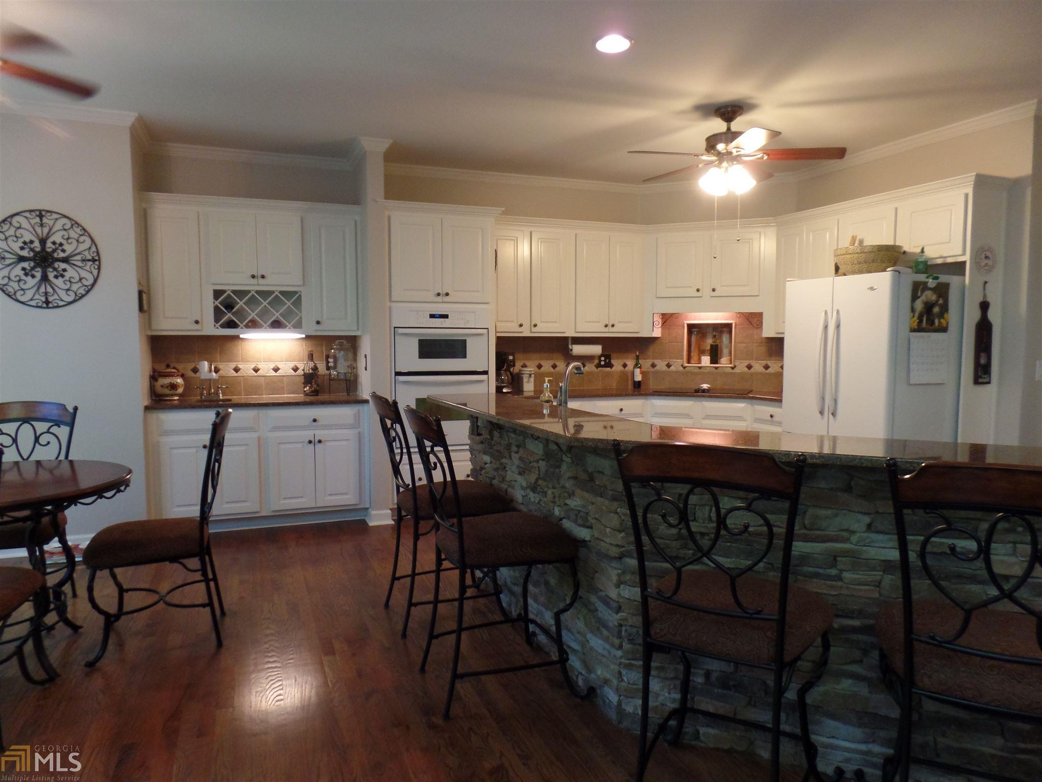 1323 Riverview Run Ln, Suwanee, GA 30024 photo 7