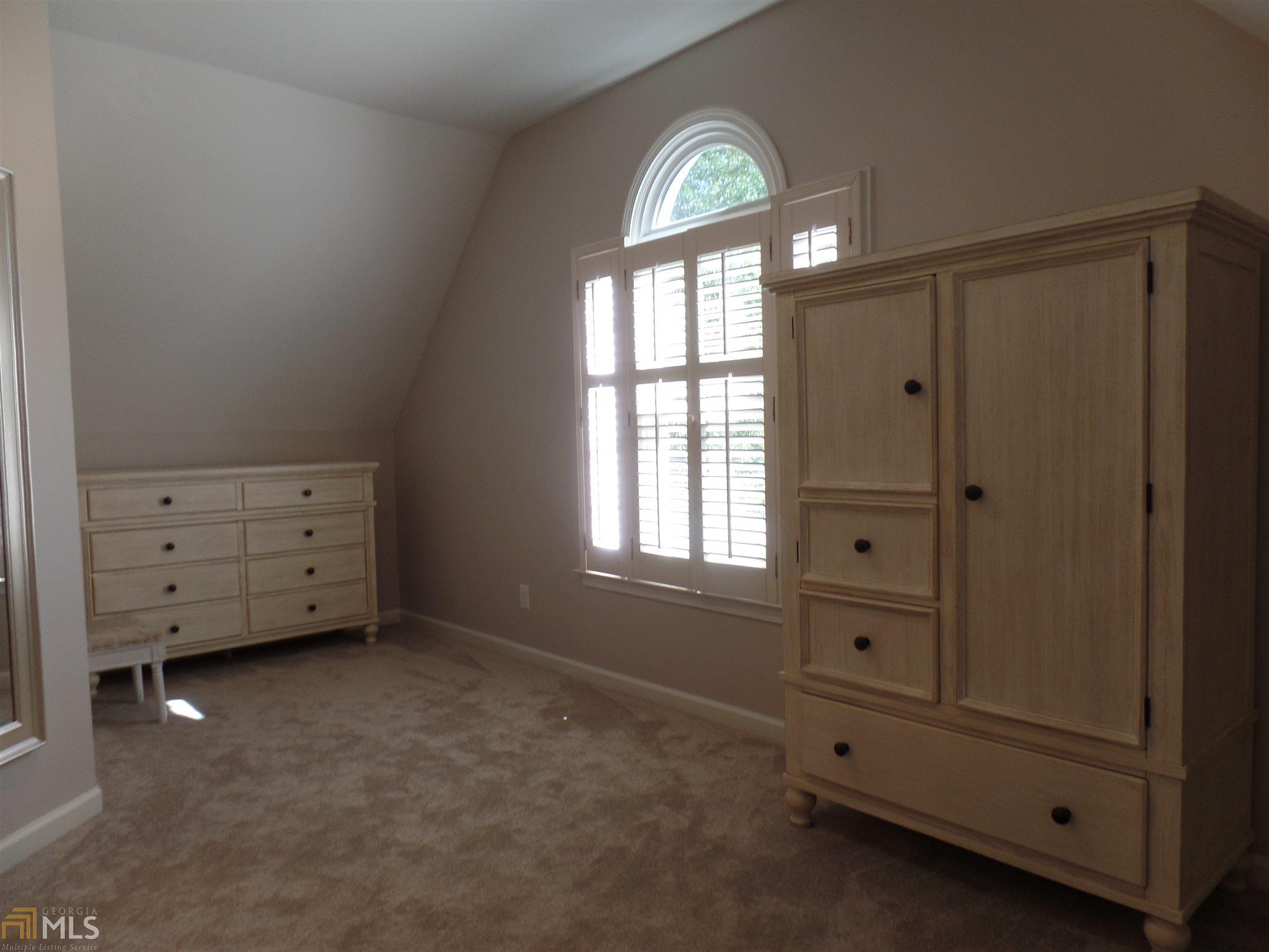 1323 Riverview Run Ln, Suwanee, GA 30024 photo 15