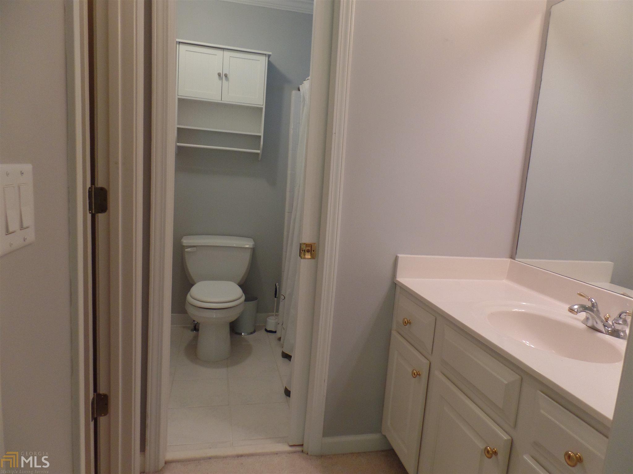 1323 Riverview Run Ln, Suwanee, GA 30024 photo 17