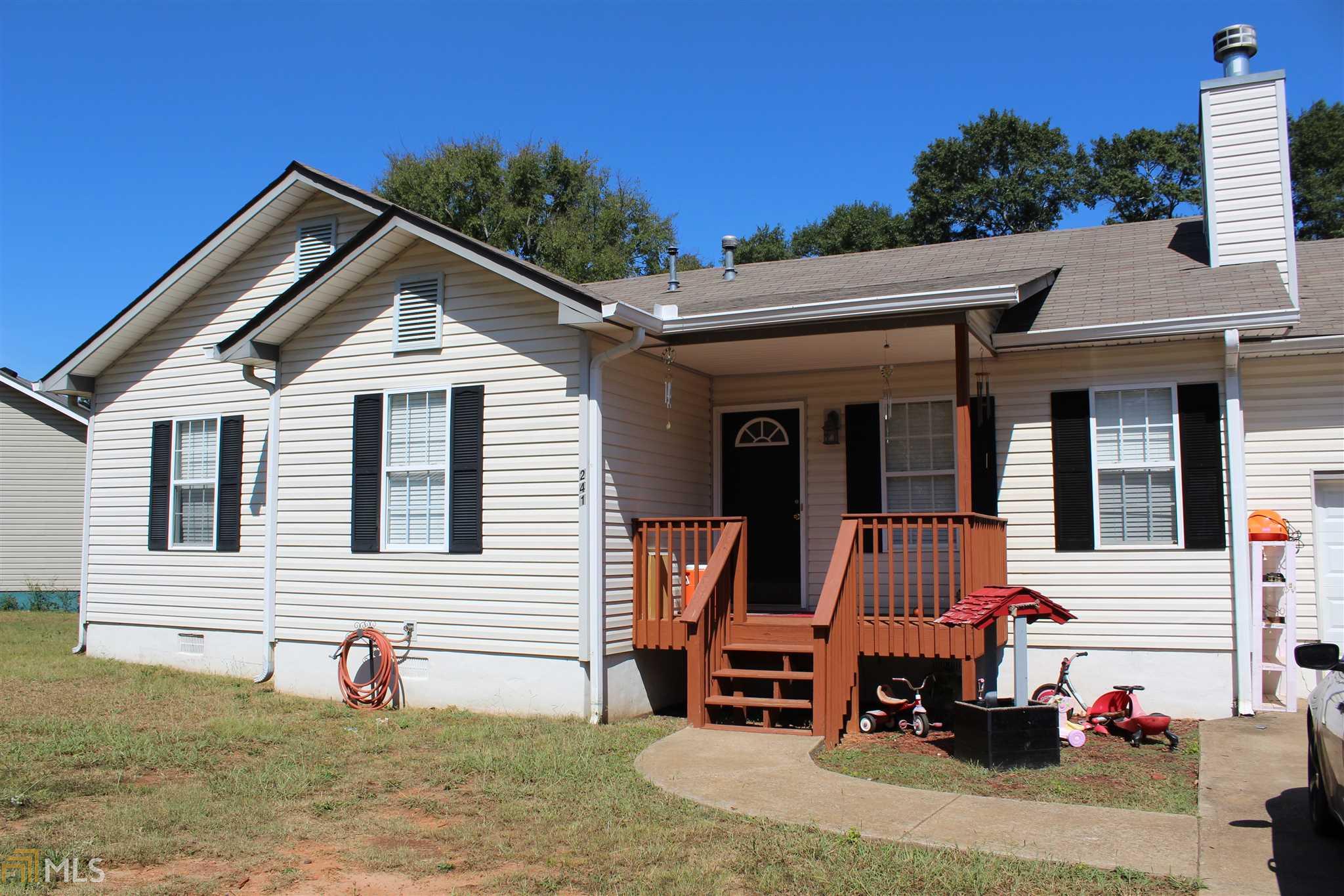 241 Barber St, Commerce, GA 30529 photo 1