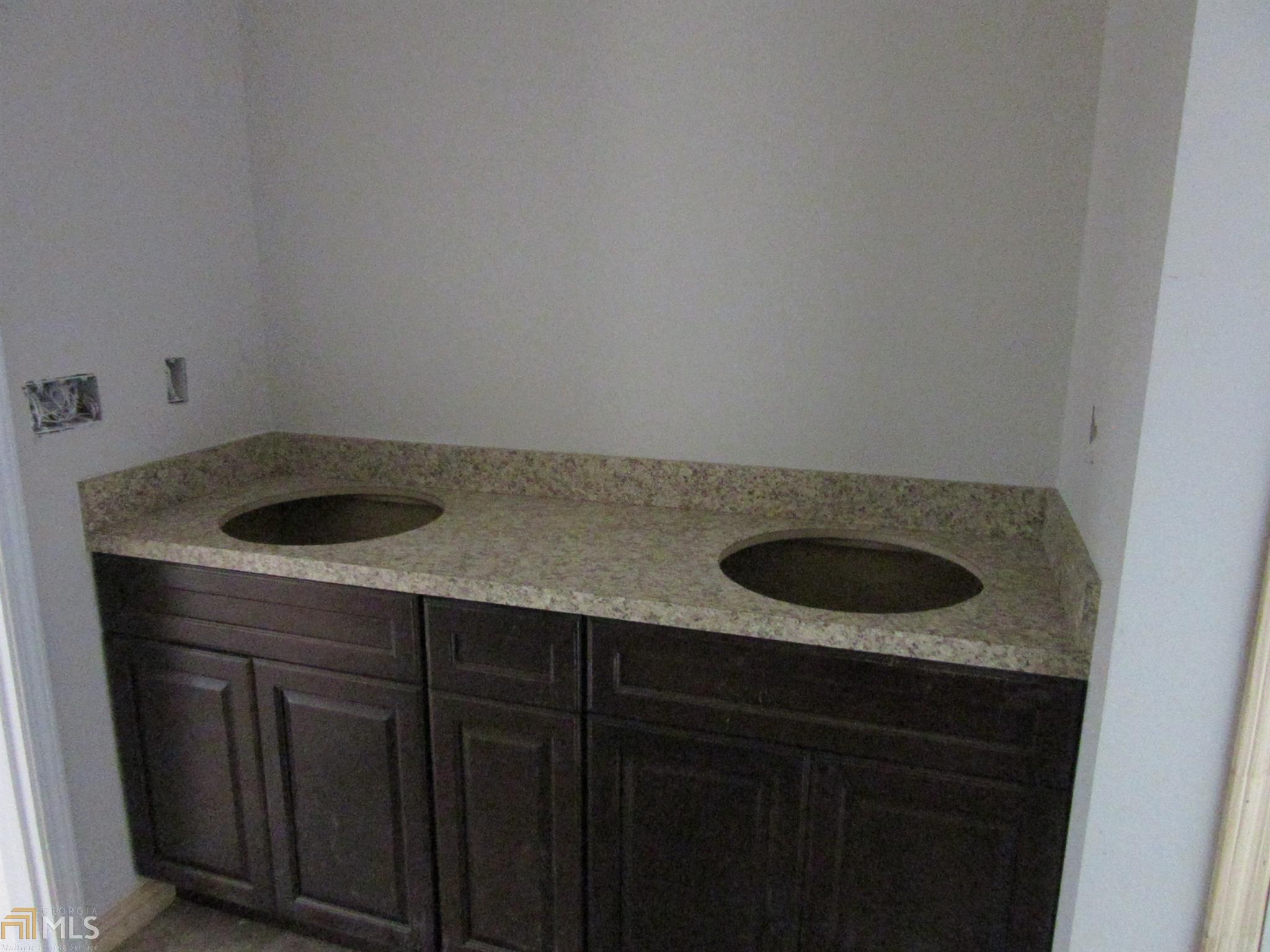 318 Cotton Dr, Jackson, GA 30233 photo 4