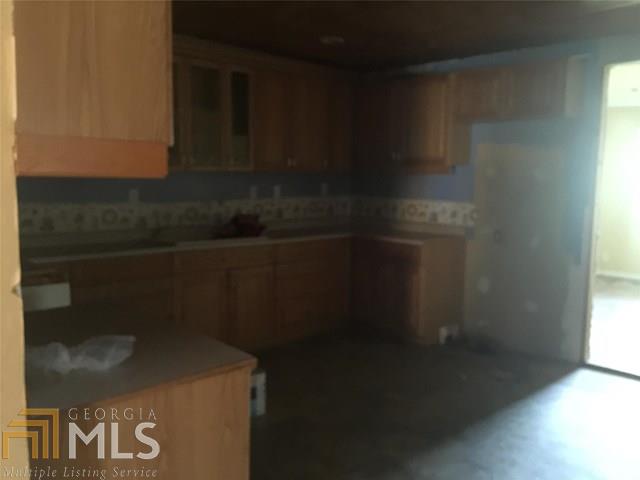 218 E Franklin St, Toccoa, GA 30577 photo 5