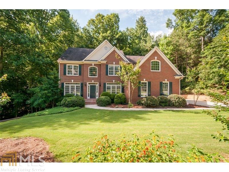 208 Forestview Dr, Suwanee, GA 30024 photo 1