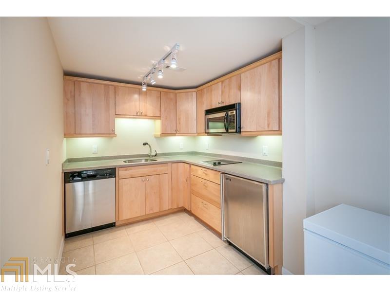208 Forestview Dr, Suwanee, GA 30024 photo 18