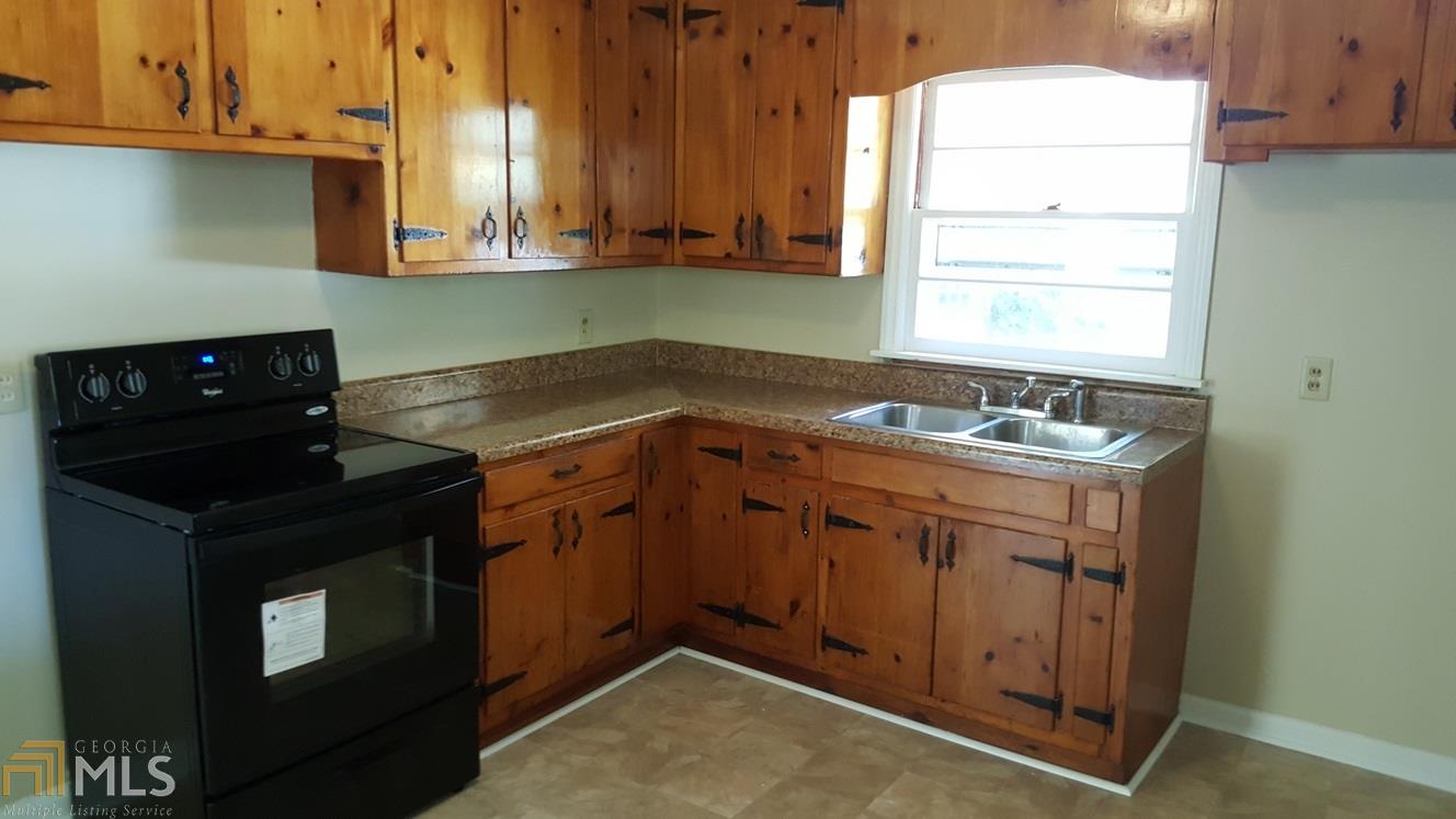 183 Henderson St, Cornelia, GA 30531 photo 11