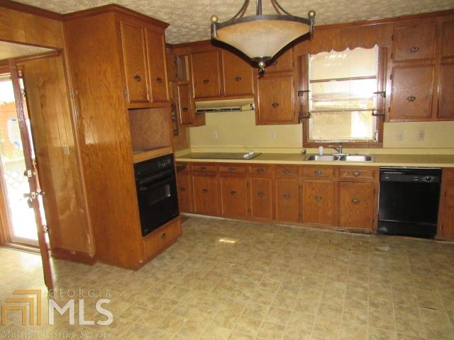 2835 Highway 98 E, Comer, GA 30629 photo 3