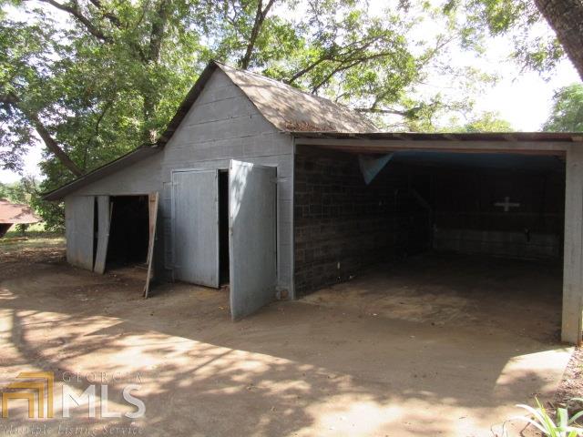 2835 Highway 98 E, Comer, GA 30629 photo 2