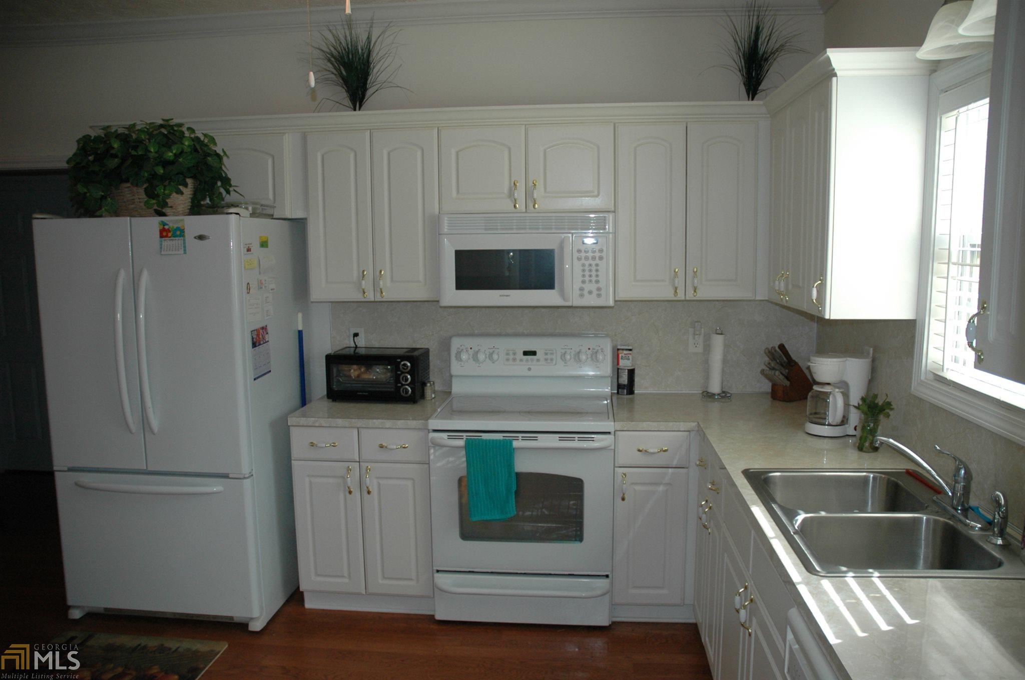 3748 Rock Mills Rd, Lagrange, GA 30240 photo 3