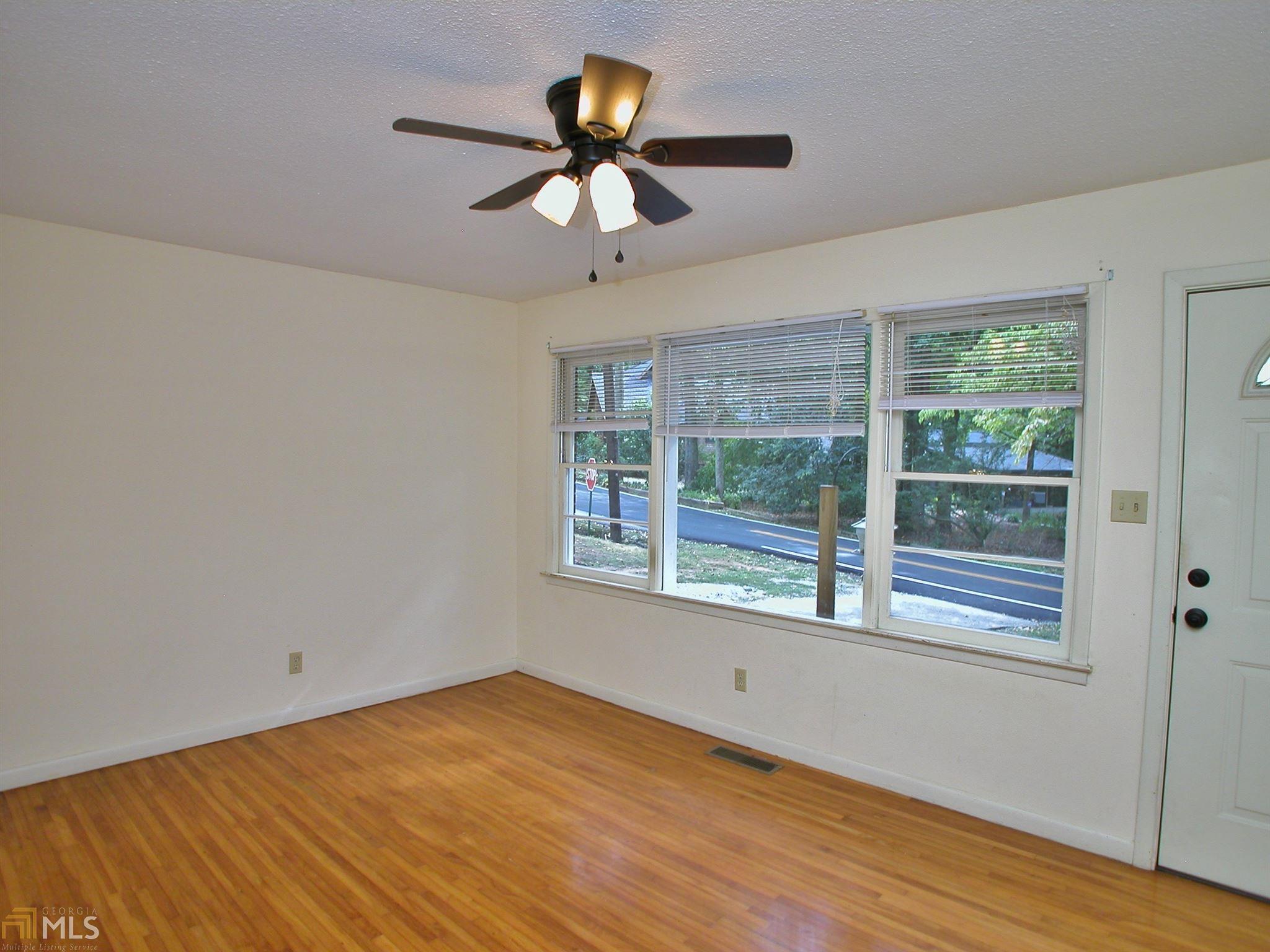 351 Chambers Ave, Cornelia, GA 30531 photo 5