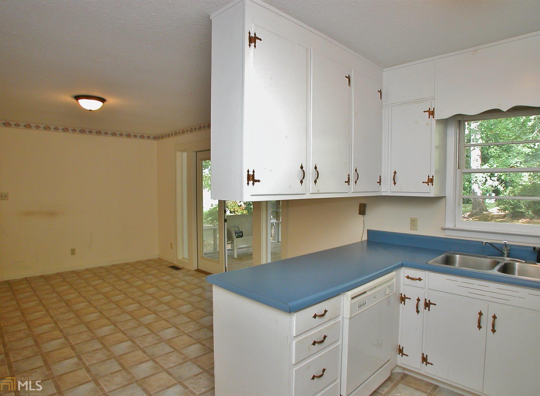 351 Chambers Ave, Cornelia, GA 30531 photo 7