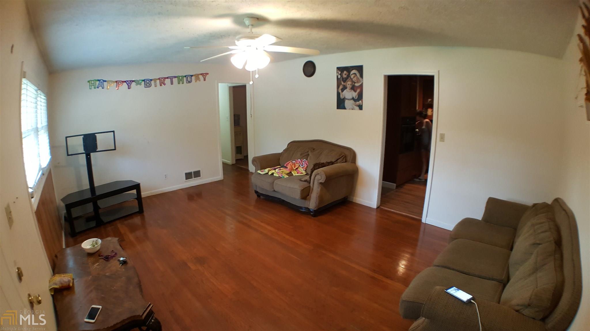 982 Laurel Ct, Morrow, GA 30260 photo 2