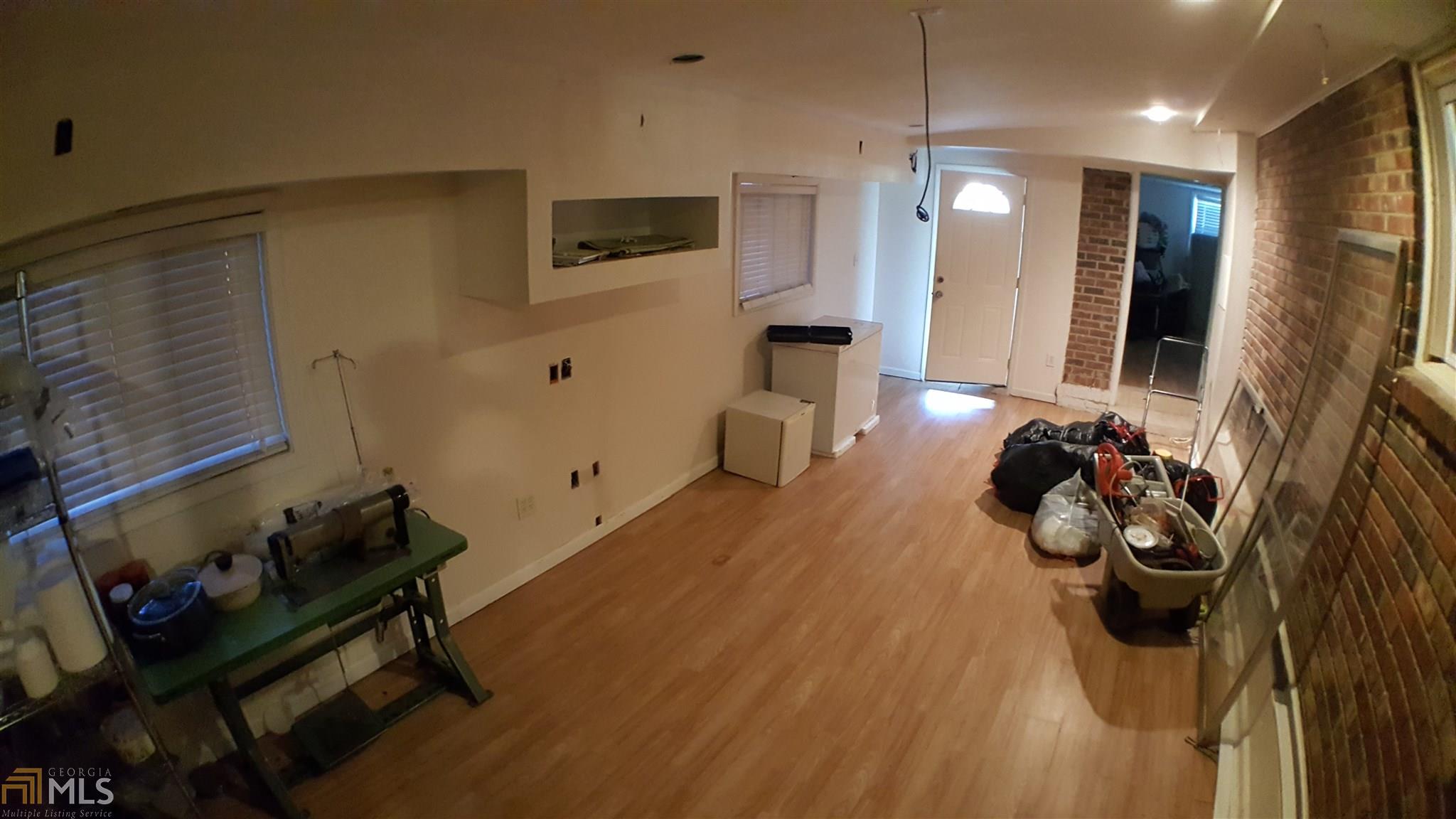 982 Laurel Ct, Morrow, GA 30260 photo 7