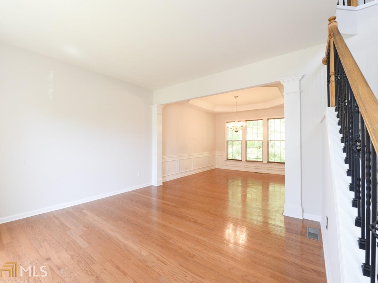520 Hammersmith Dr, Suwanee, GA 30024 photo 5