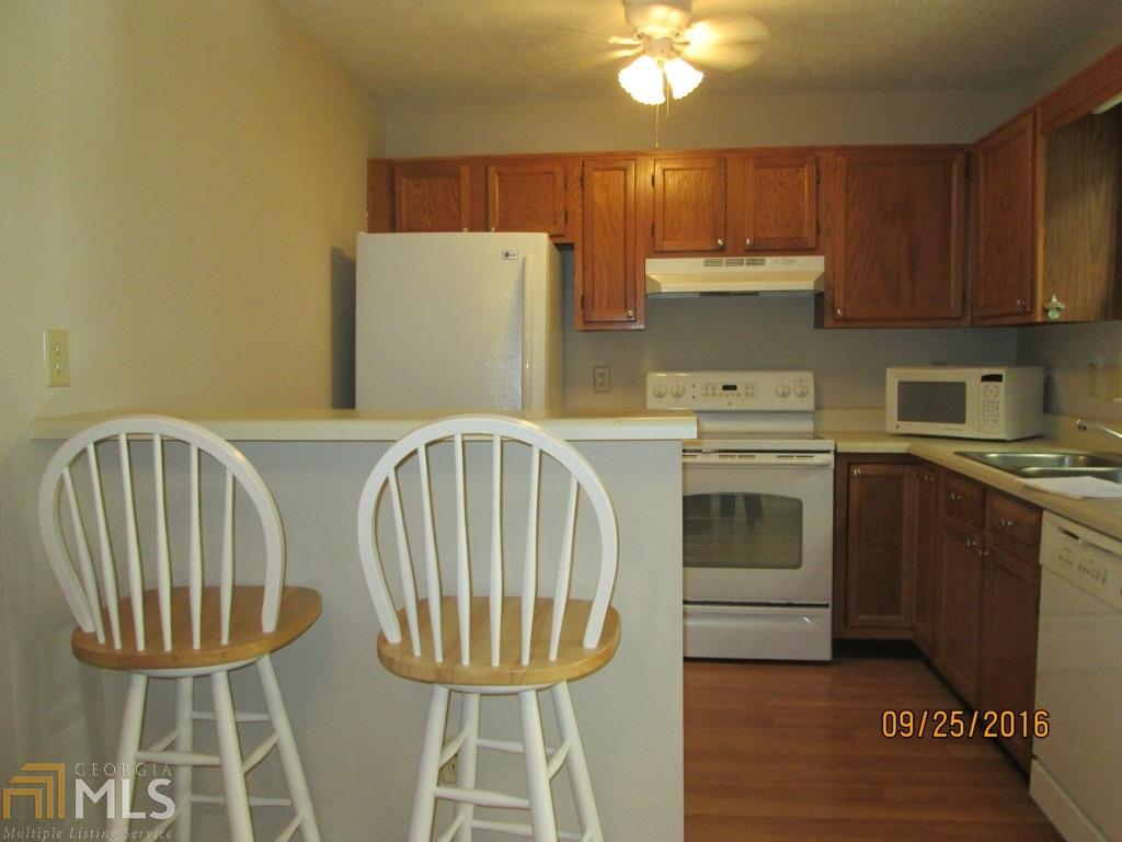 4140 Hackberry Cir, Duluth, GA 30096 photo 4