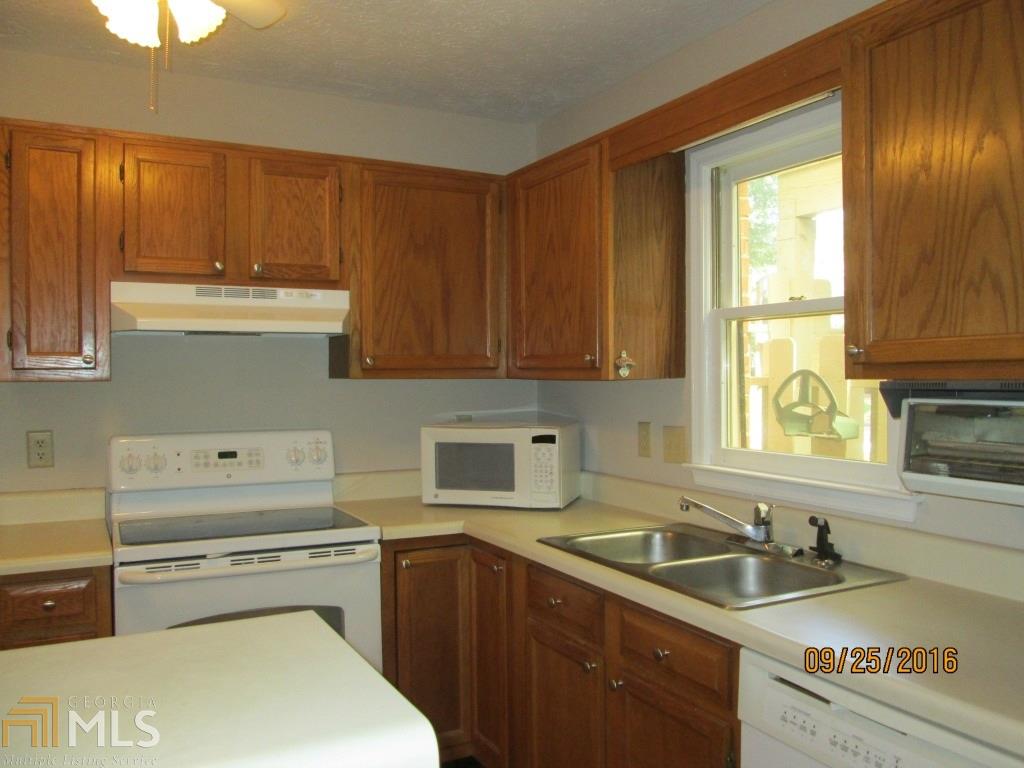 4140 Hackberry Cir, Duluth, GA 30096 photo 5
