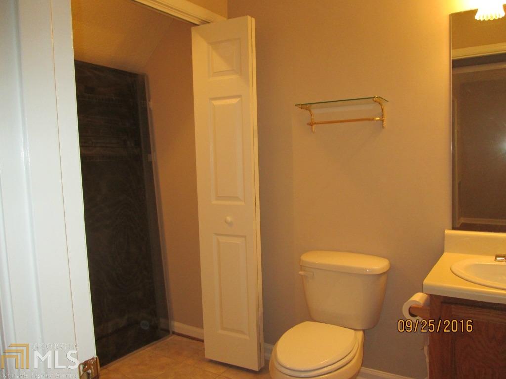 4140 Hackberry Cir, Duluth, GA 30096 photo 9