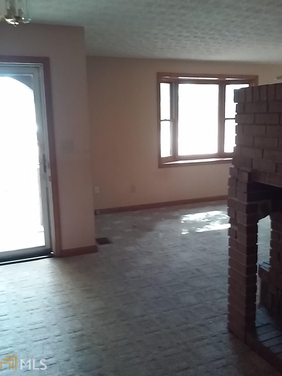 751 Brookhaven Cir, Toccoa, GA 30577 photo 3