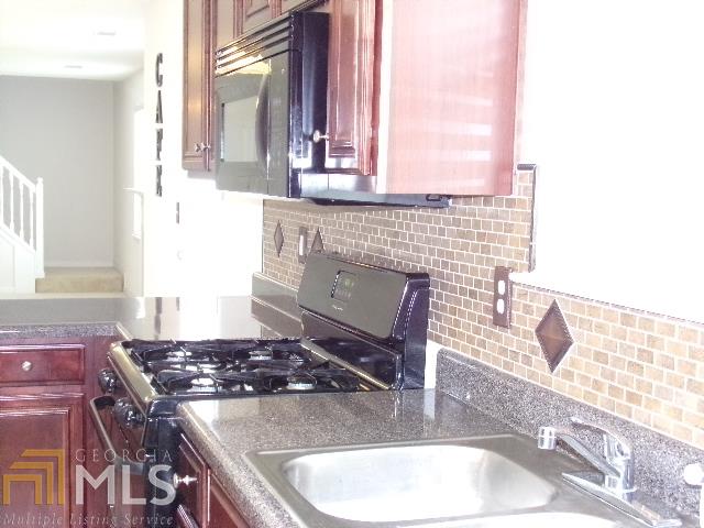 392 Othello Dr, Hampton, GA 30228 photo 10
