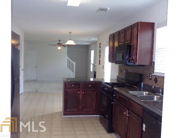 392 Othello Dr, Hampton, GA 30228 photo 13