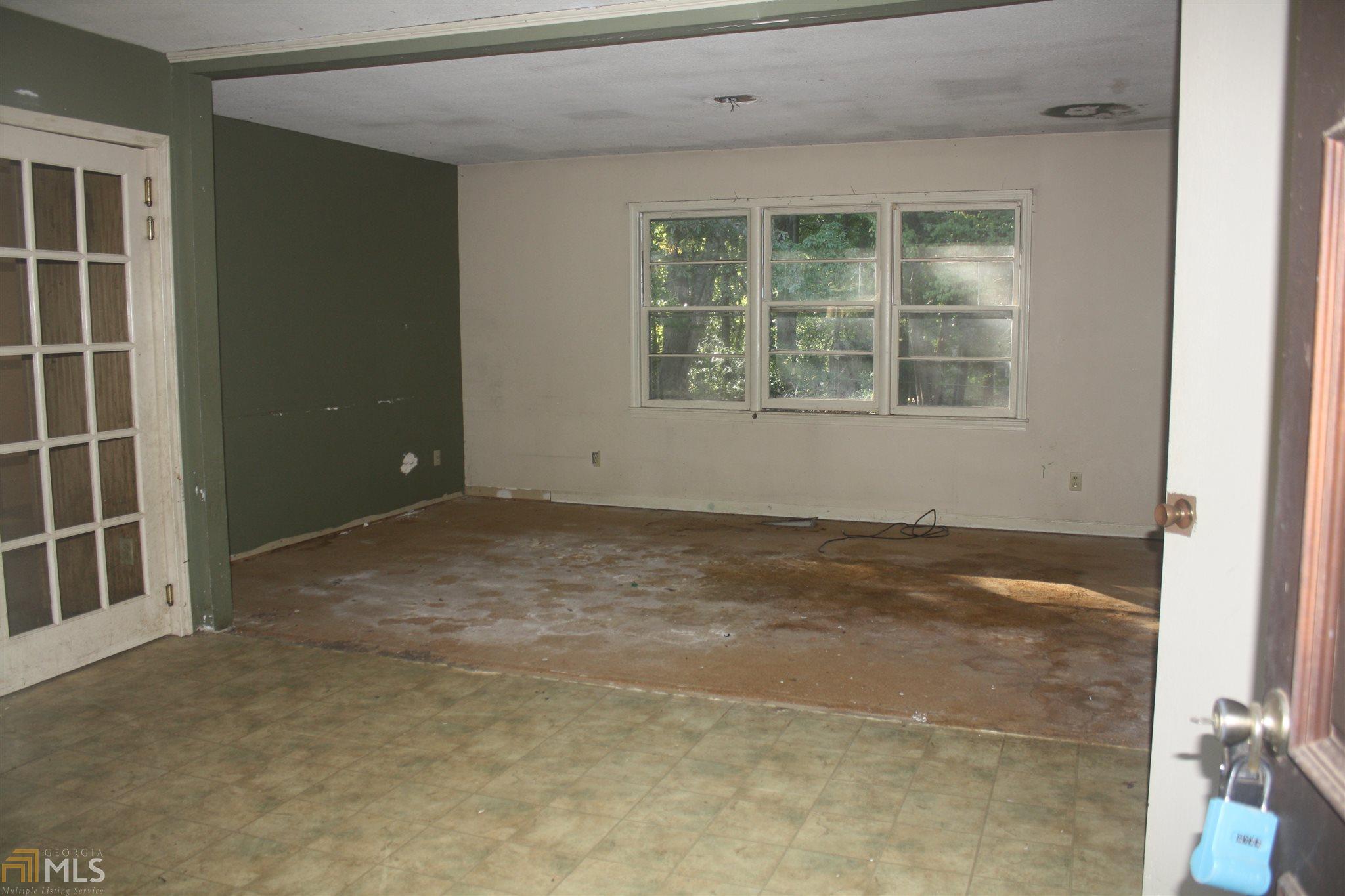740 Collier Rd, Toccoa, GA 30577 photo 2