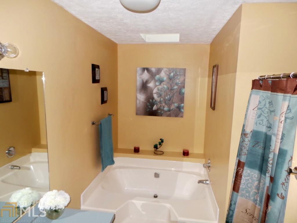 307 Cumberland Dr, Lagrange, GA 30240 photo 12
