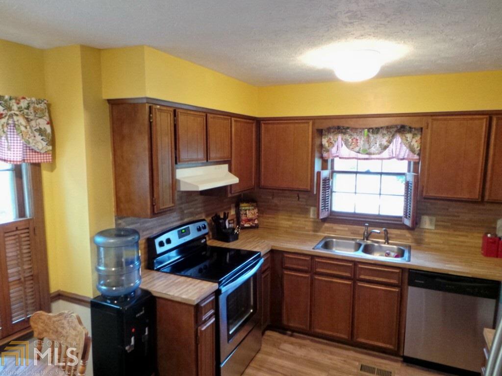 307 Cumberland Dr, Lagrange, GA 30240 photo 5