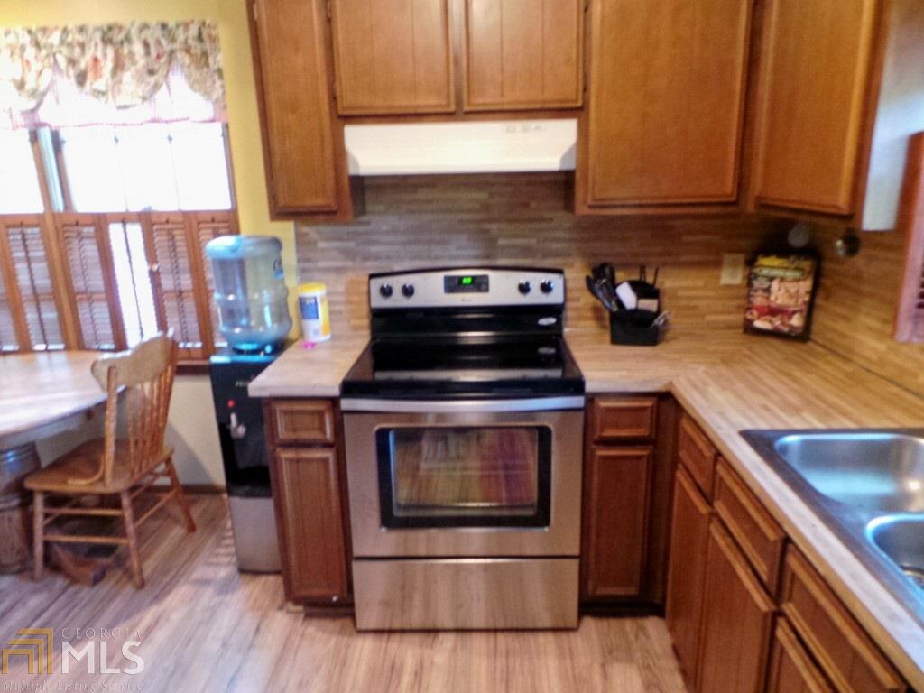 307 Cumberland Dr, Lagrange, GA 30240 photo 4