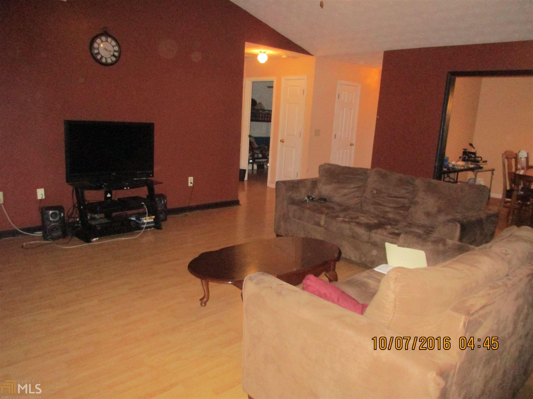 160 Laurel Way, Covington, GA 30016 photo 4