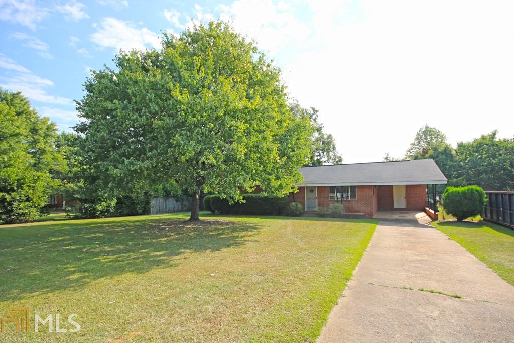 310 Davis Dr, Centerville, GA 31028 photo 4