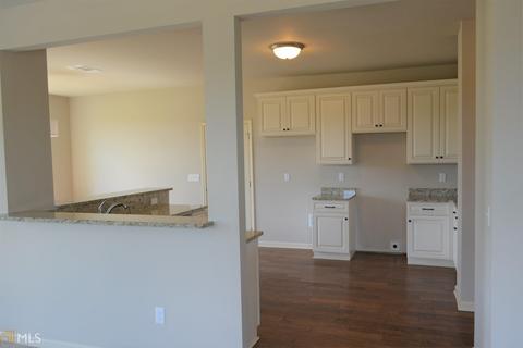 301 Phipps Dr, Lagrange, GA 30241 photo 7